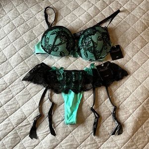 NWT lingerie set